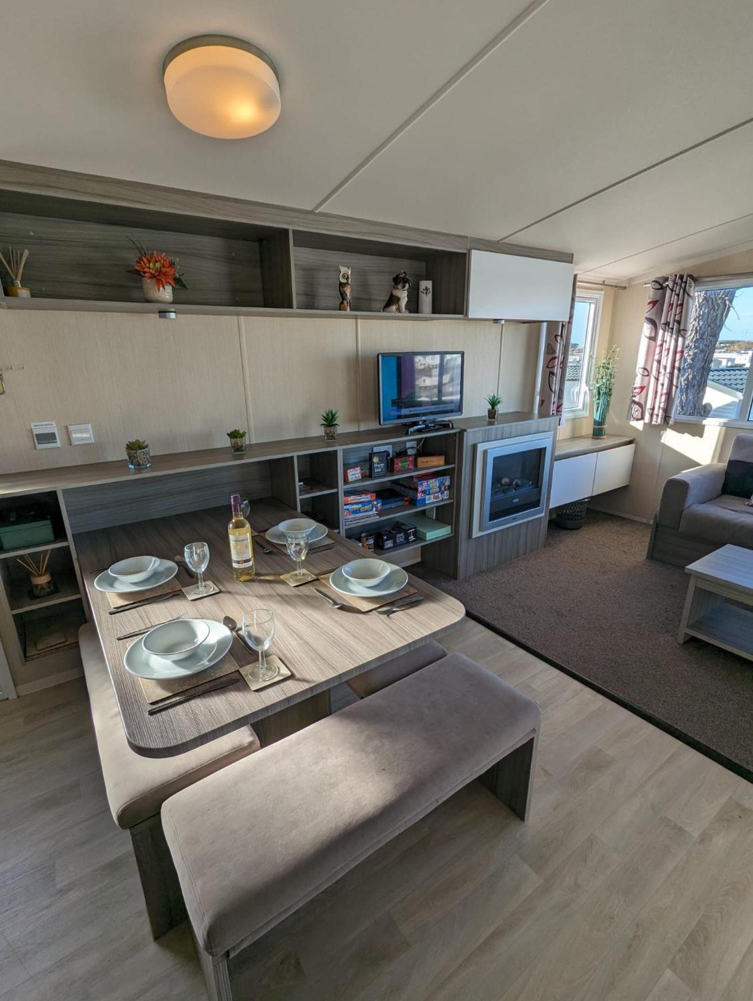 Relaxing Holiday Home Chickerell View Littlesea Haven Wyke Regis Εξωτερικό φωτογραφία